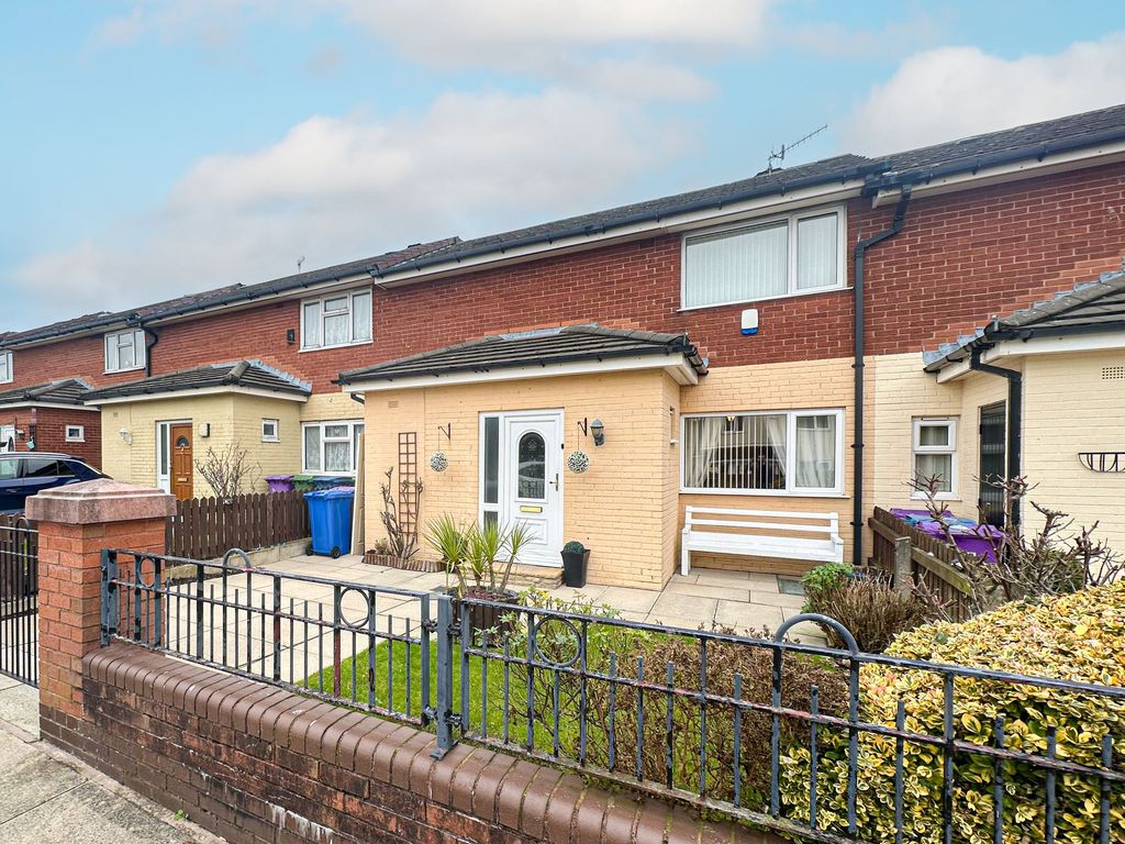 Property photo 1 of 11