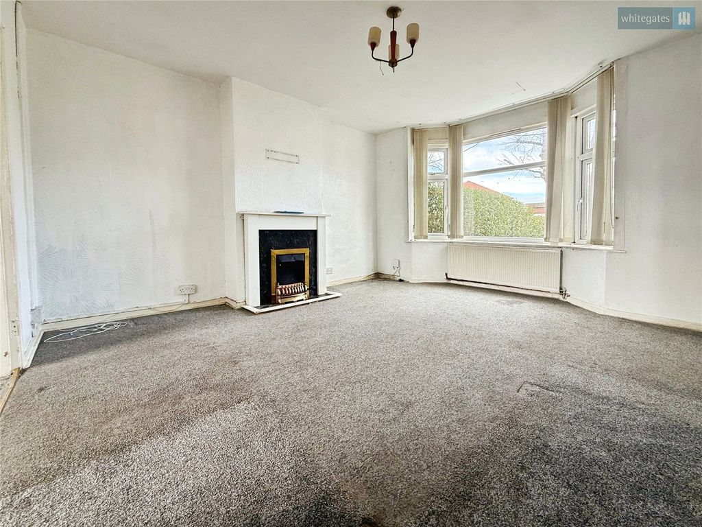 Property photo 2 of 15 Picture No. 08