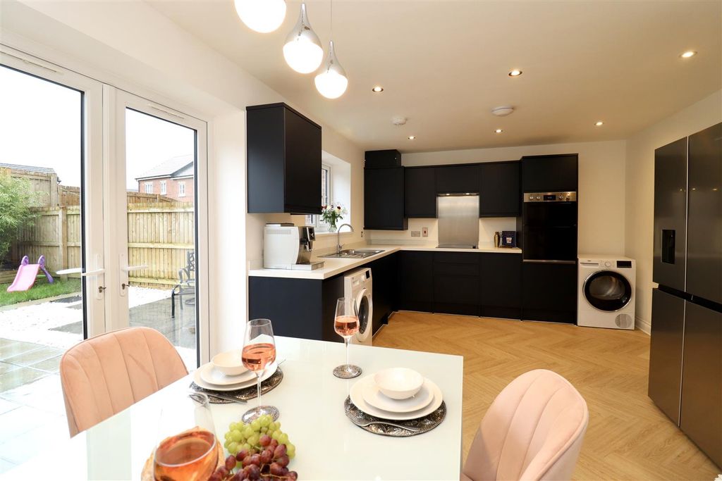 Property photo 3 of 11 Img_2042.Jpeg