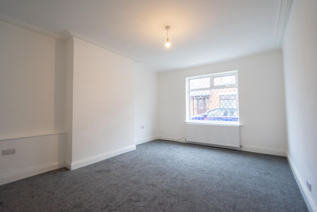 Property photo 2 of 16 3 Brooklyn Terrace North-04
