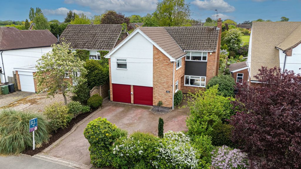 Property photo 1 of 49