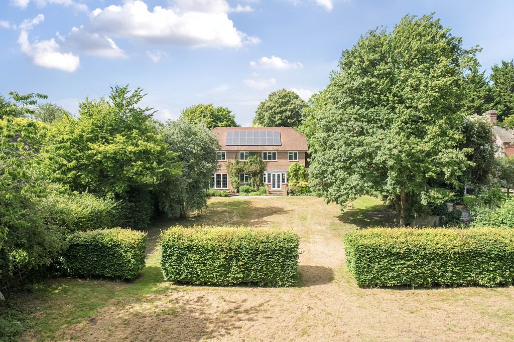 Property photo 2 of 17