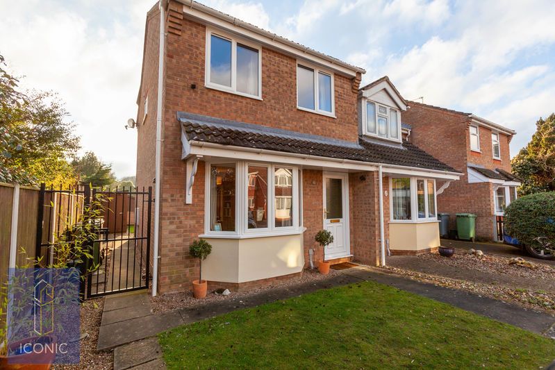 Property photo 1 of 13 Photo 13