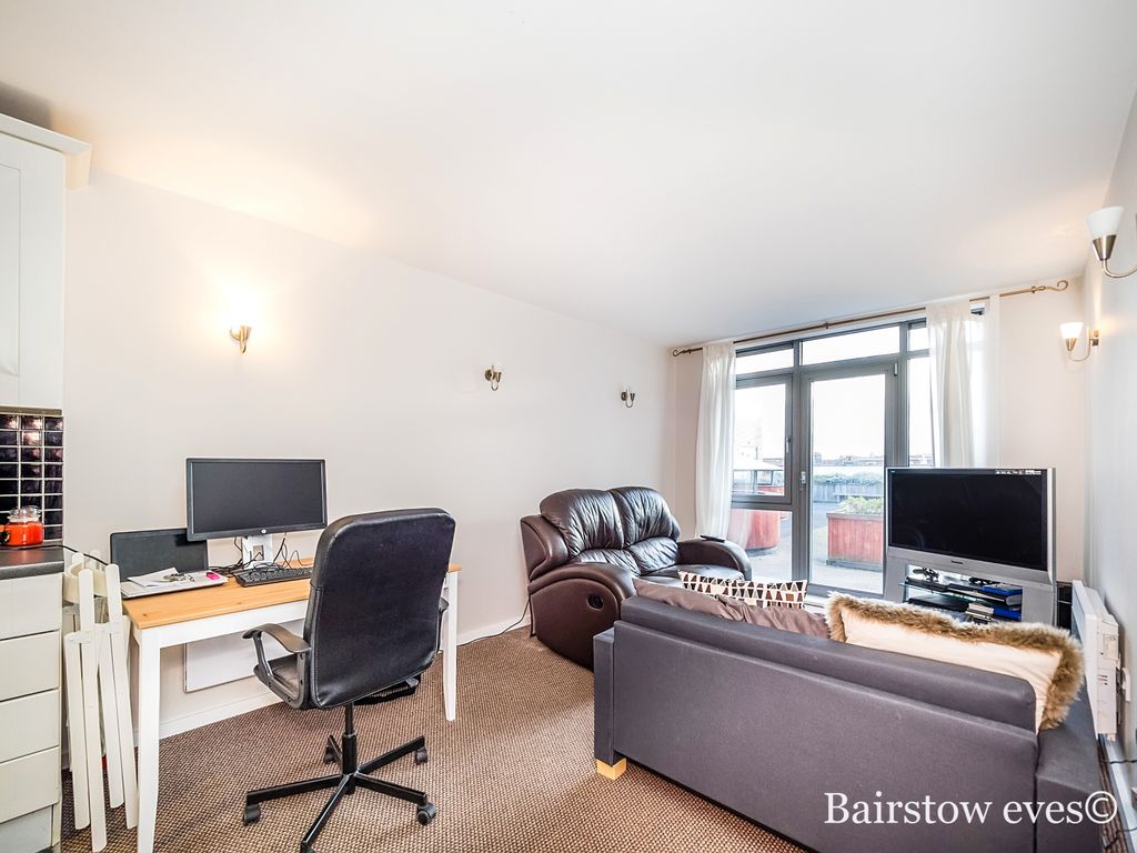 Property photo 3 of 7