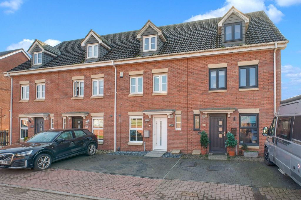 Property photo 1 of 20