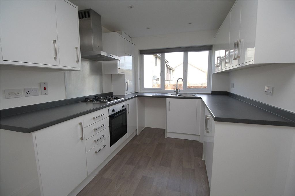 Property photo 2 of 10 Picture No. 16