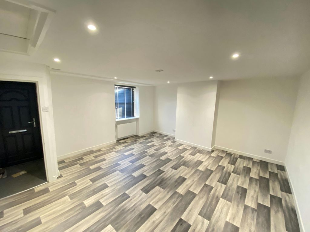 Property photo 2 of 6 Picture2.Jpg