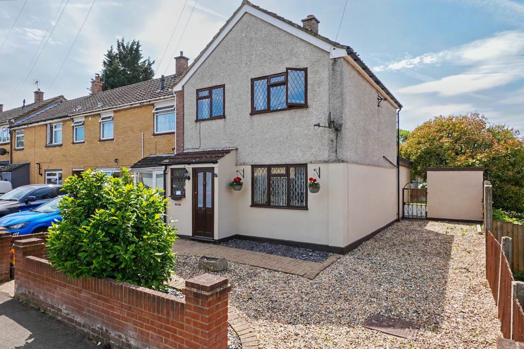 Property photo 1 of 16