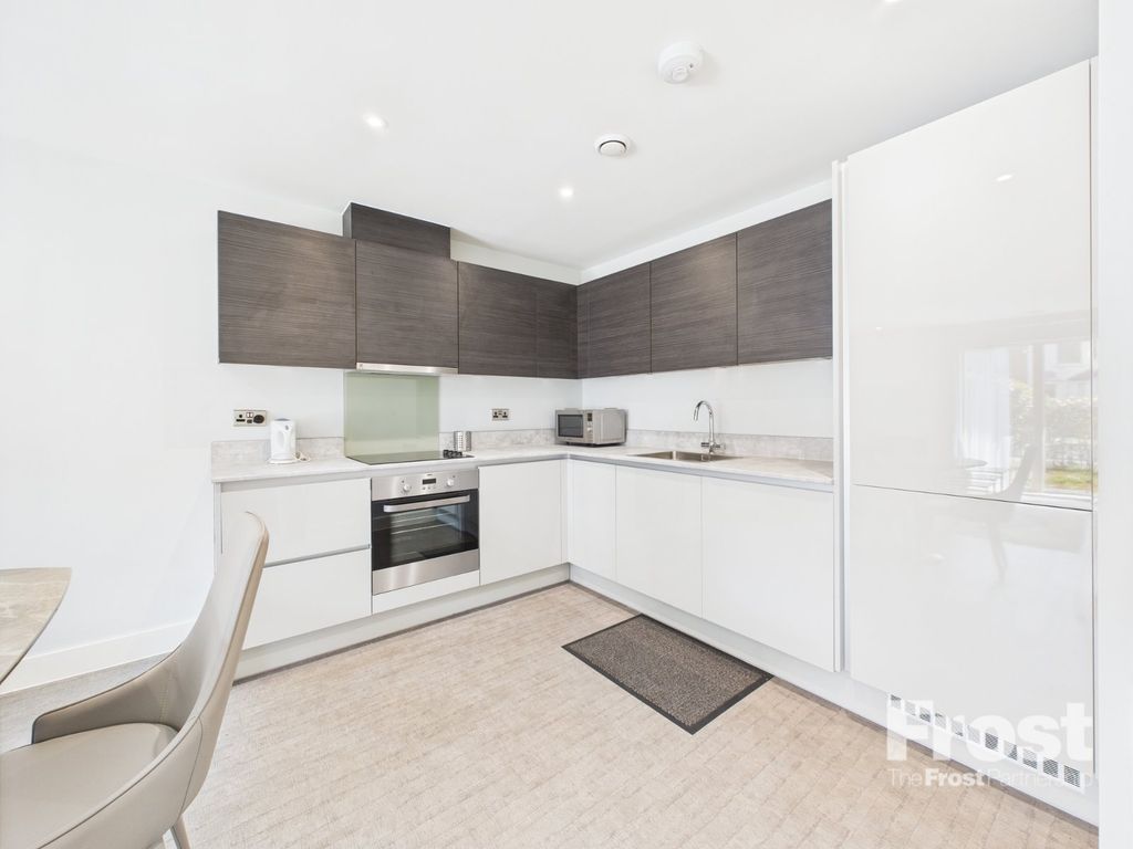 Property photo 1 of 6 Picture No. 09