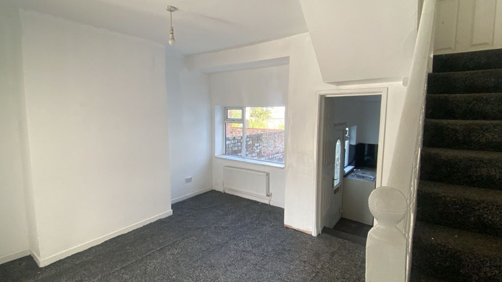 Property photo 2 of 30