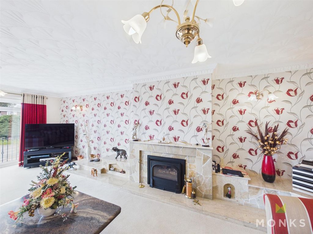 Property photo 3 of 23 Cam01348G0-Pr0802-Still006.Jpg