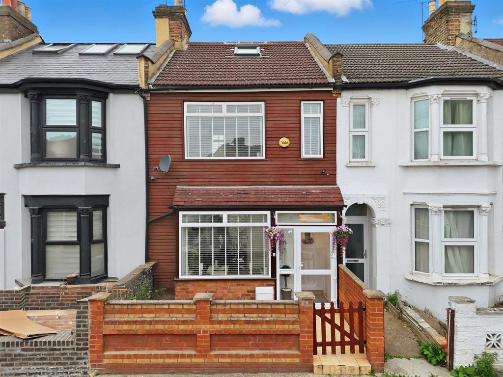 Property photo 1 of 41