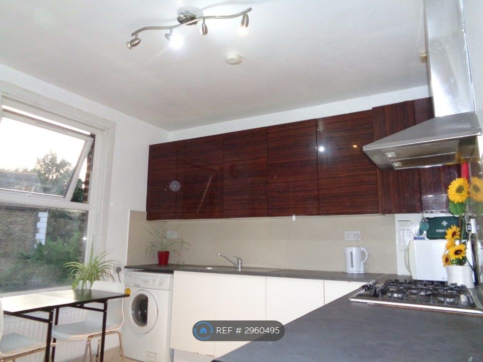 Property photo 2 of 19 Kitchen Units; Plenty Of Storage