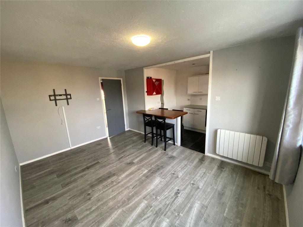 Property photo 2 of 15 Picture No. 08