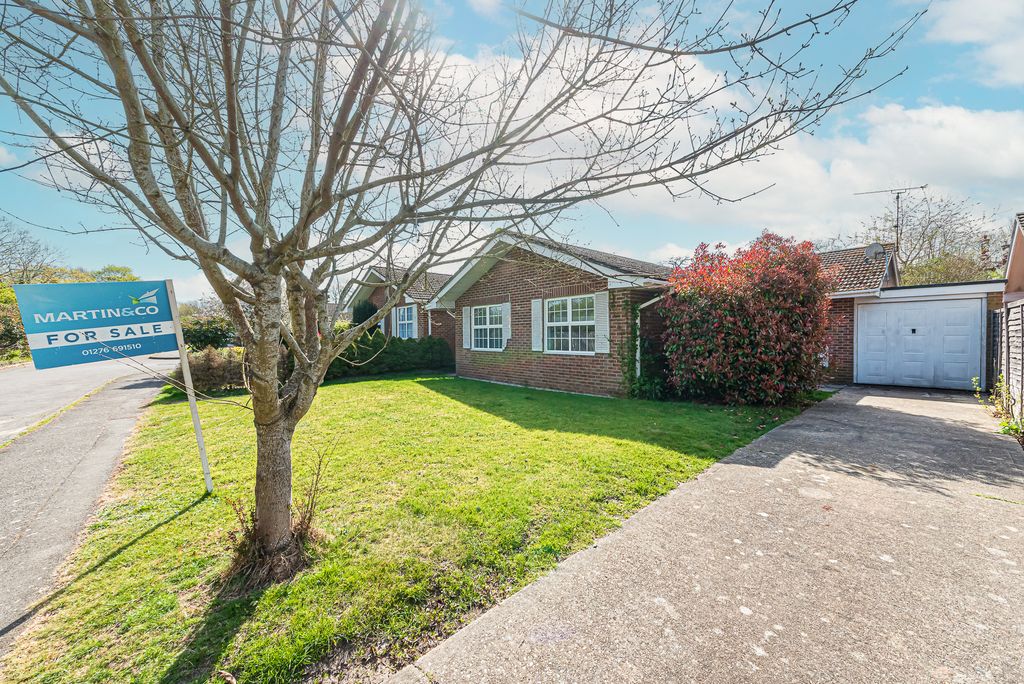 Property photo 1 of 27 (1)