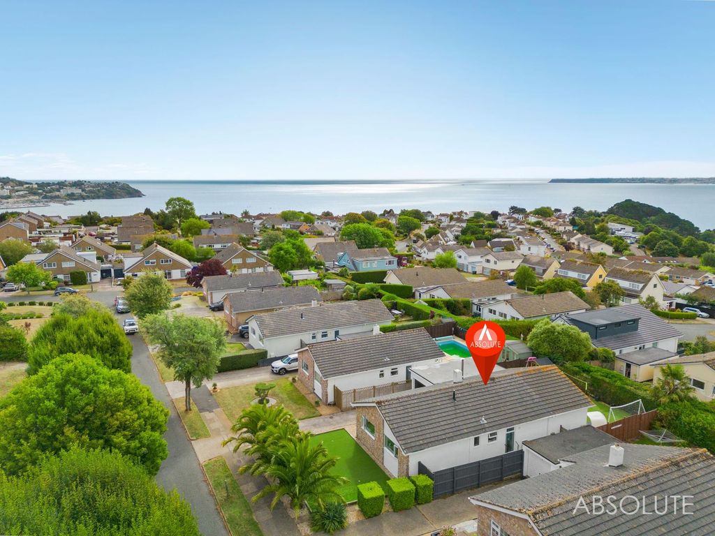 Property photo 1 of 26