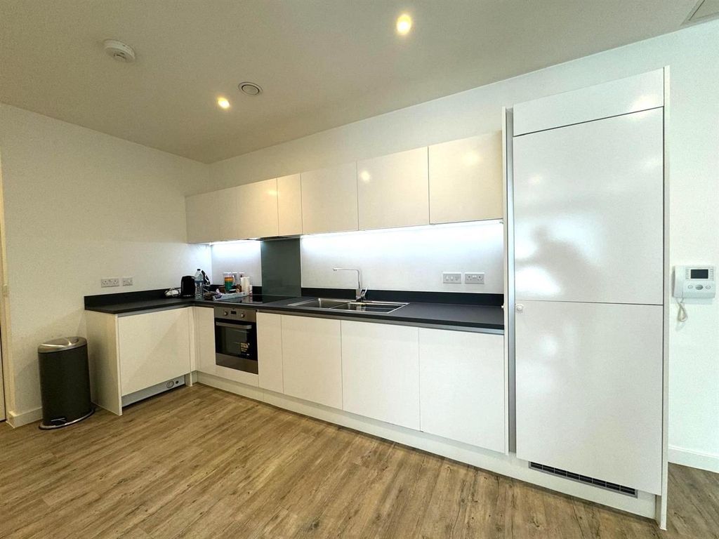 Property photo 3 of 12 Kitchen.Jpg