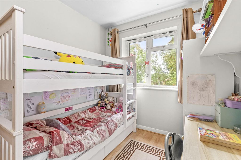 Additional image 10 of 2 bed maisonette for saleRectory Avenue, High Wycombe HP13