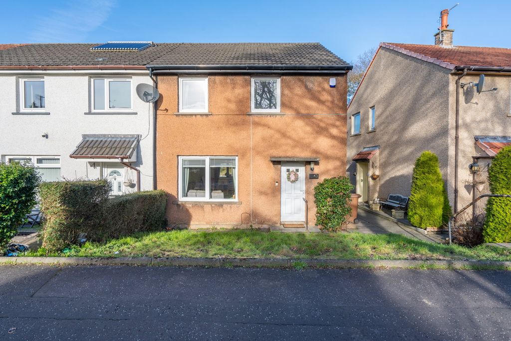 Property photo 2 of 30