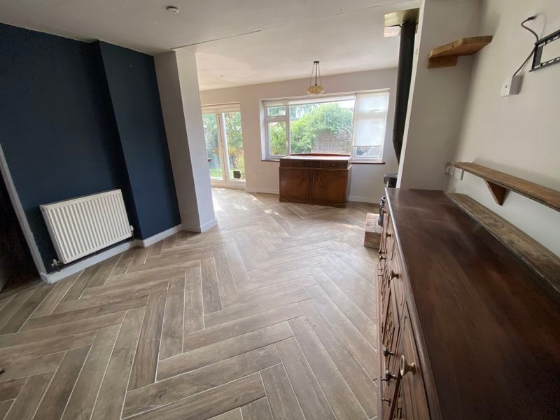 Property photo 3 of 14 Photo 9