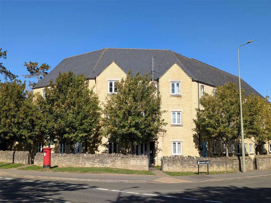 Property photo 1 of 17 External