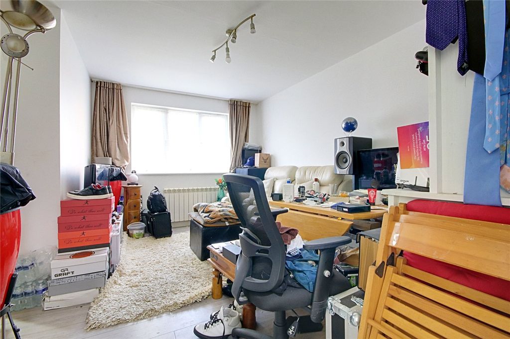 Property photo 2 of 8 Picture No. 05