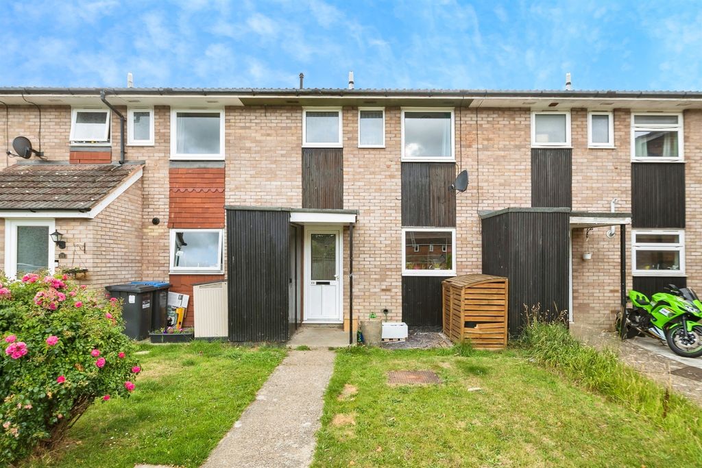 Property photo 2 of 16