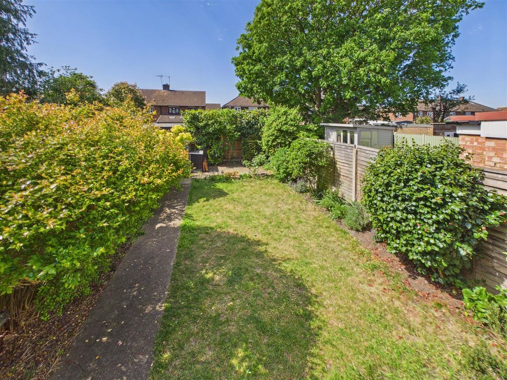 Property photo 2 of 15