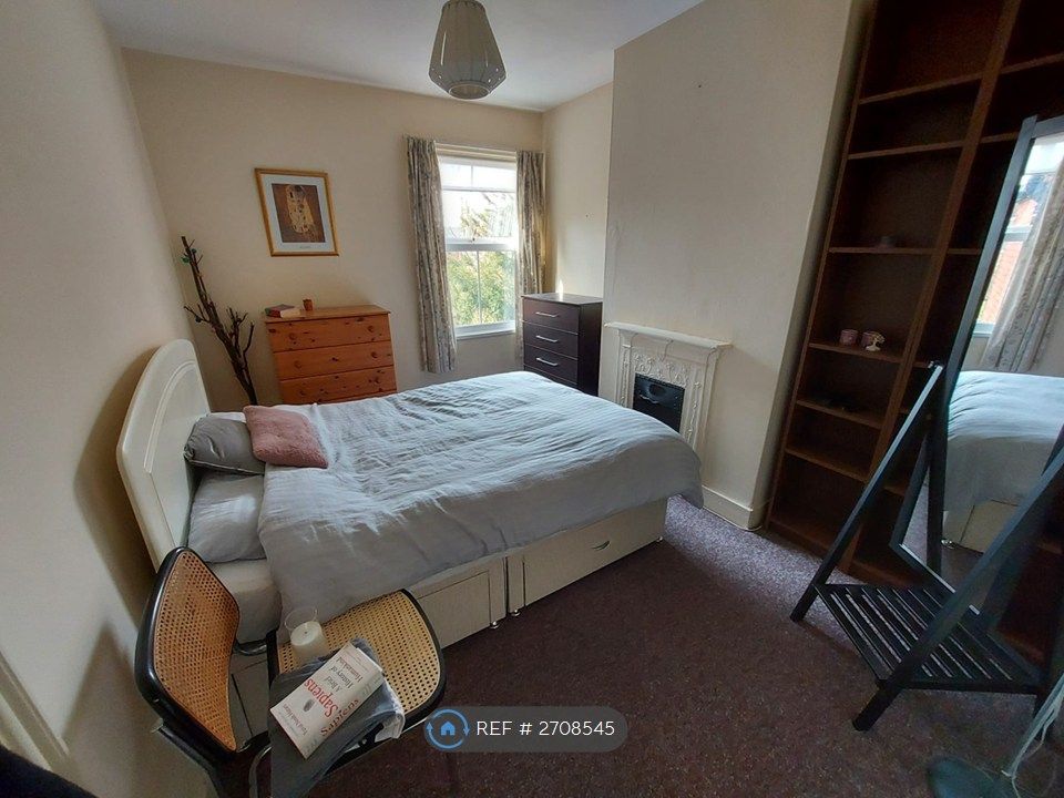 Property photo 3 of 5