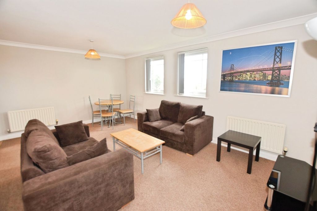 Property photo 1 of 16 Picture No. 24
