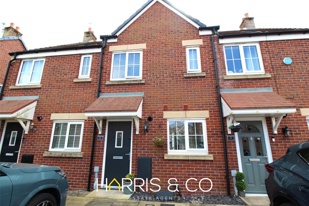 Property photo 3 of 11 Picture No. 13