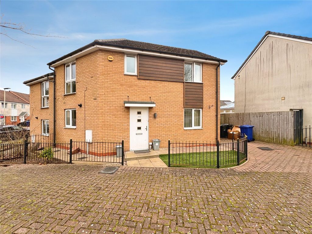 Property photo 1 of 13 Front