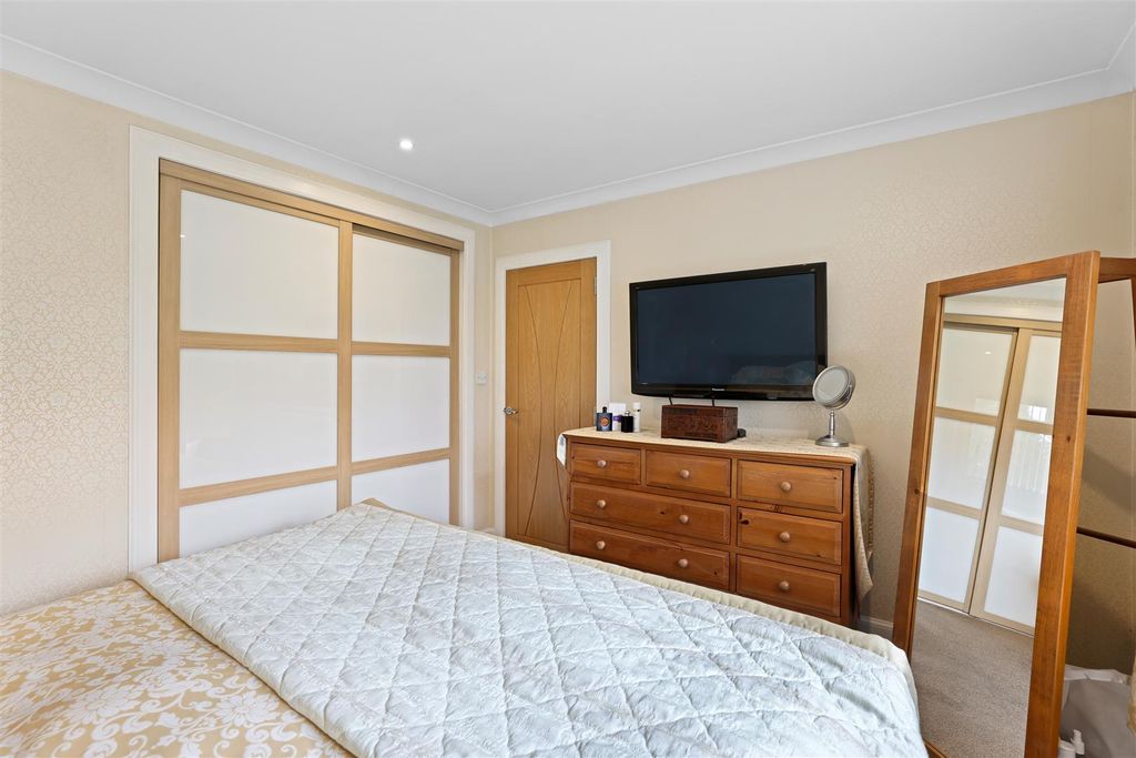 Additional image 12 of 3 bed detached bungalow for sale1 Bleachers Way, Huntingtowerfield, Perth, Perthshire PH1