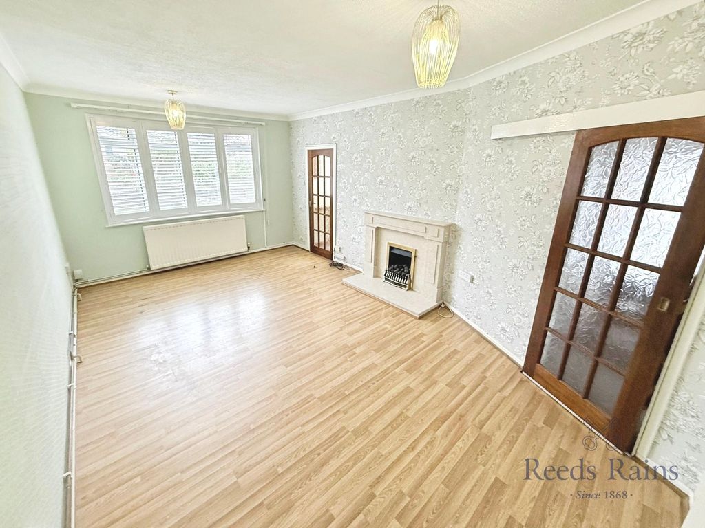 Property photo 3 of 15 Picture No. 05