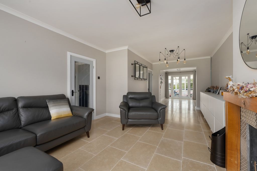 Property photo 3 of 18 Dsc_4333 Copy