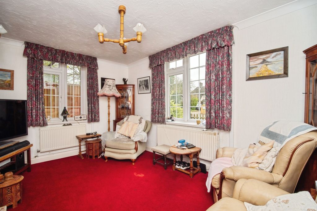 Property photo 2 of 17