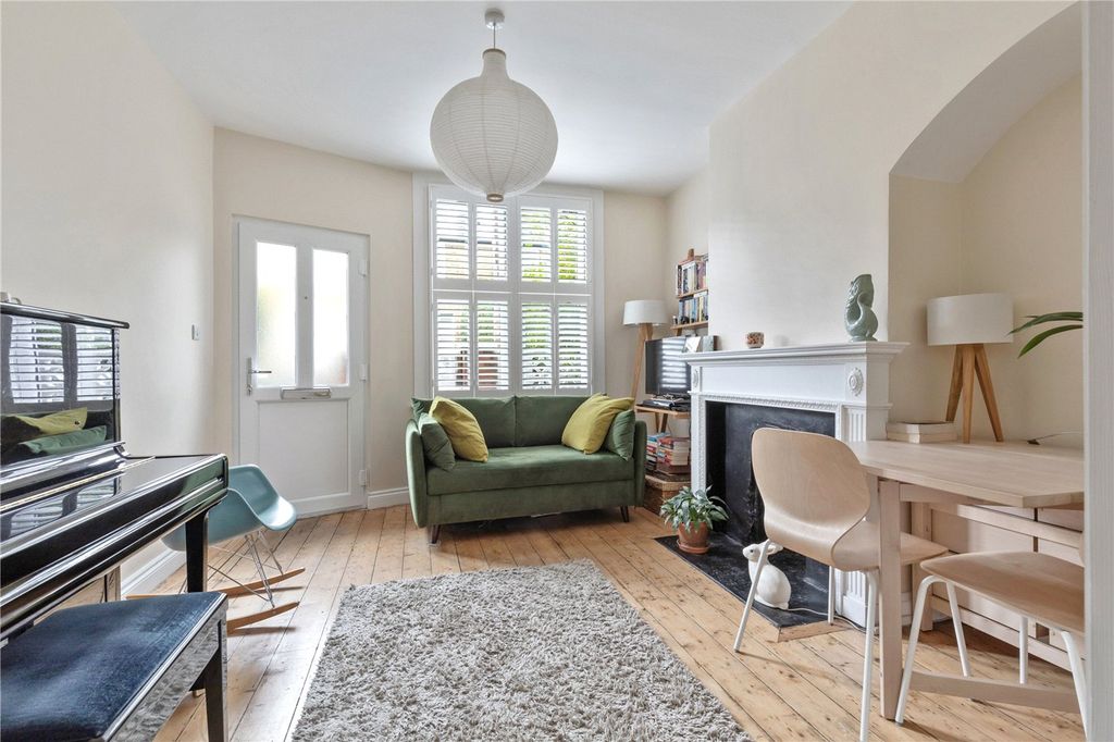 Property photo 2 of 12 Picture No. 03