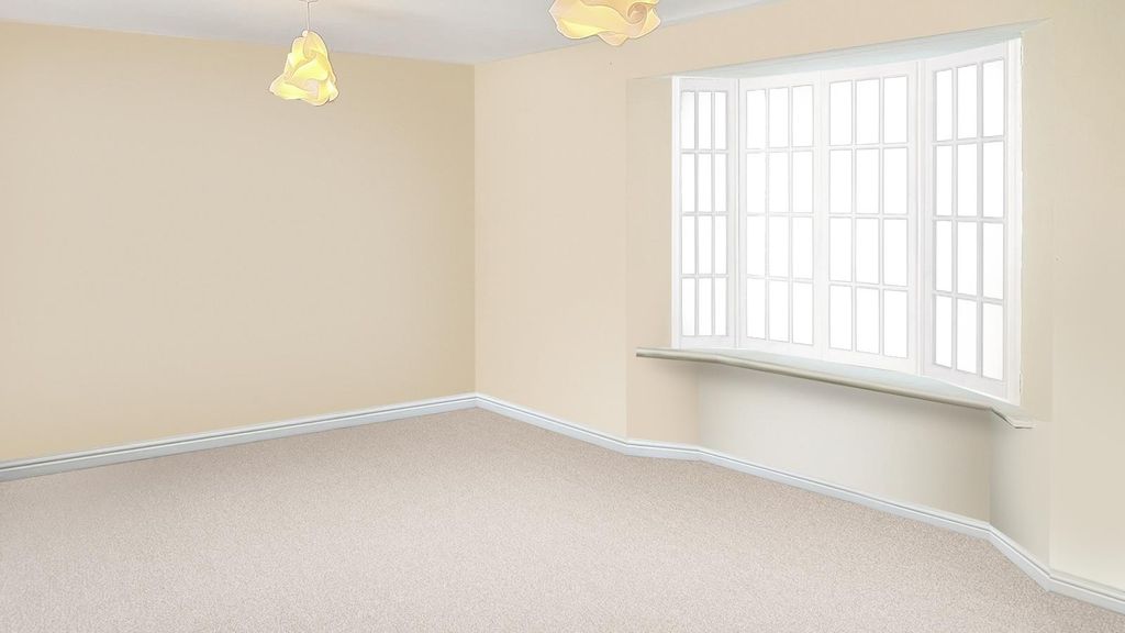 Property photo 2 of 7 Lounge