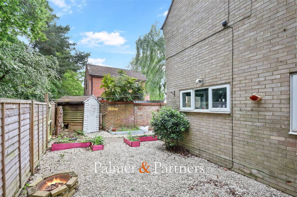 Property photo 3 of 11 Picture No. 18