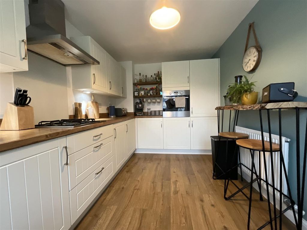 Property photo 2 of 15 Img_3330.Jpg