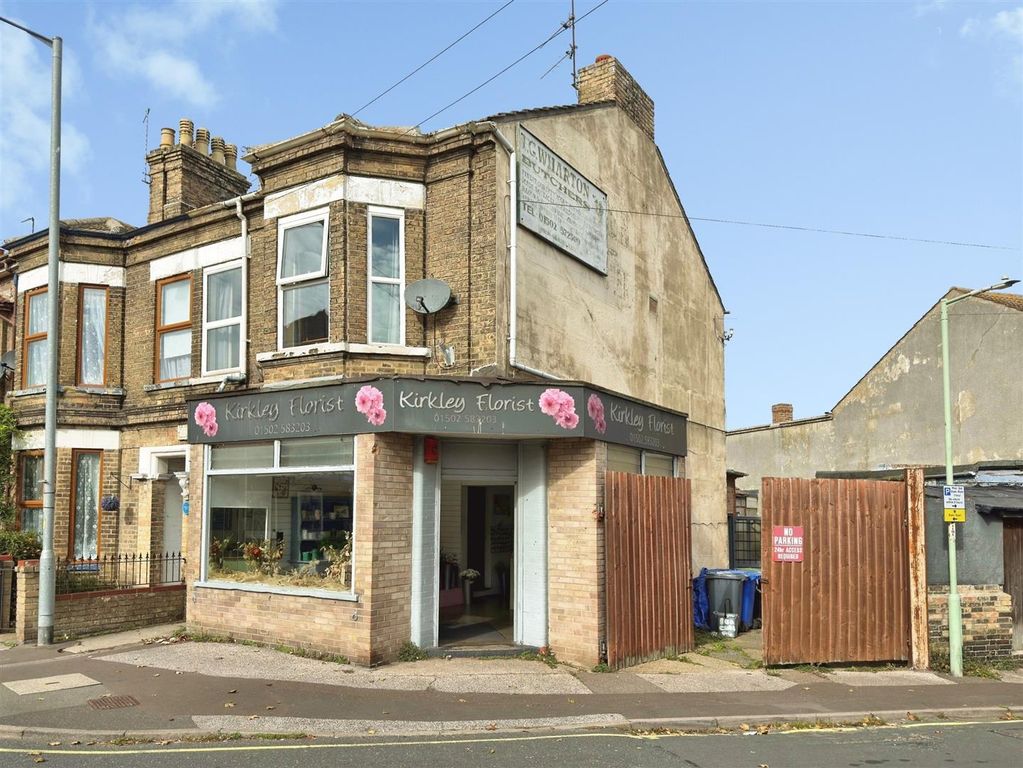 Property photo 1 of 20 Carlton Road (11).Jpg