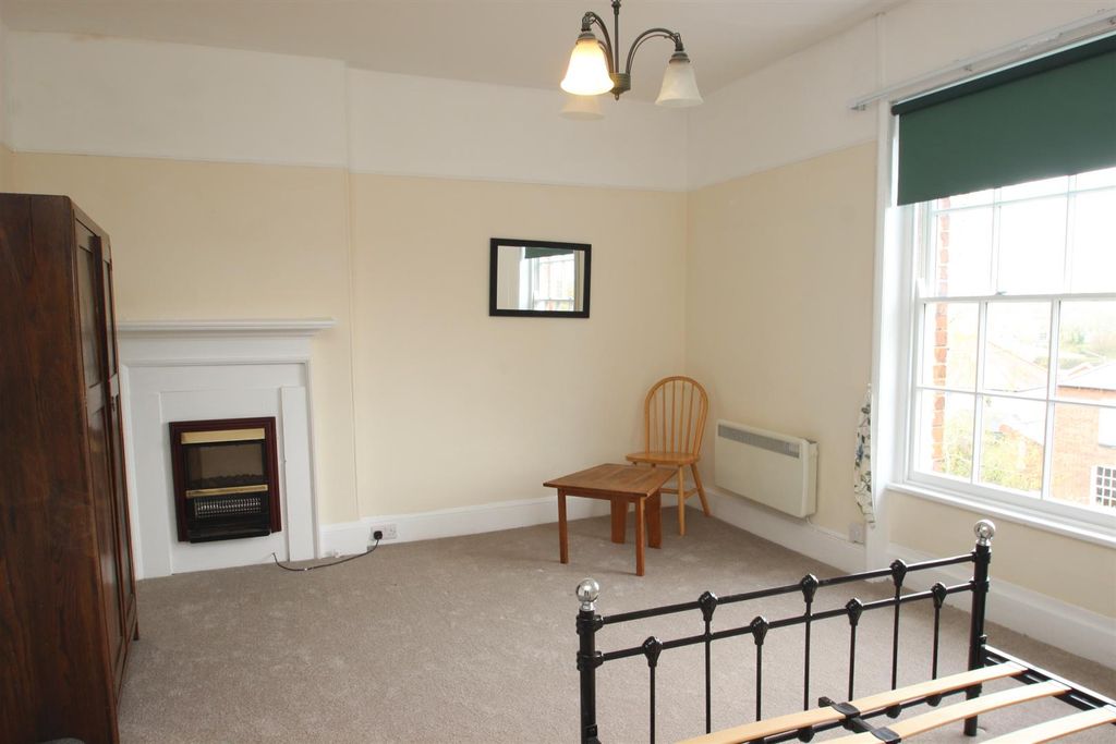 Property photo 3 of 6 Img_2317.Jpg