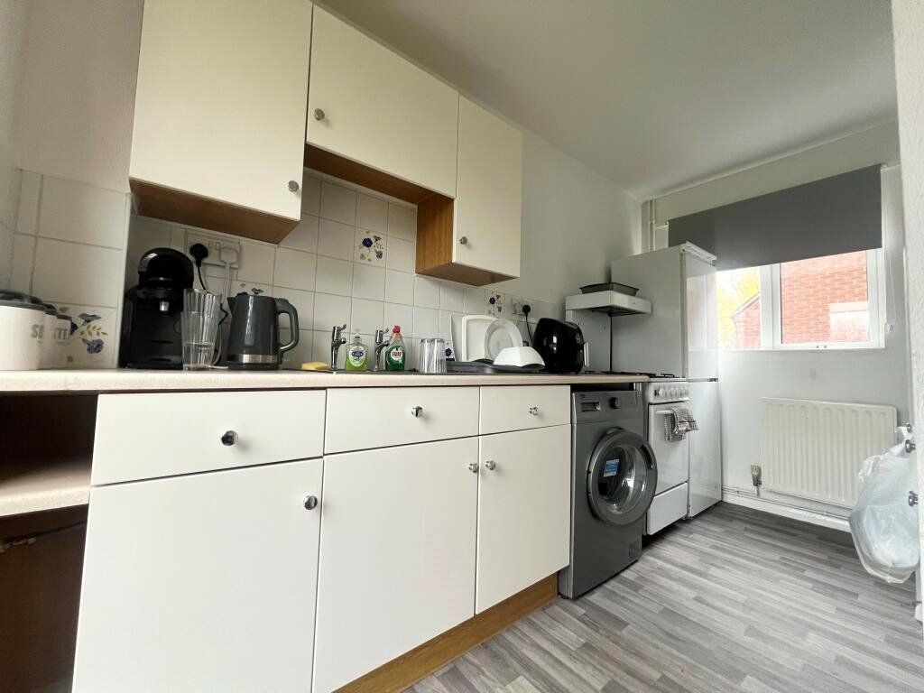 Property photo 2 of 6 Picture No. 06