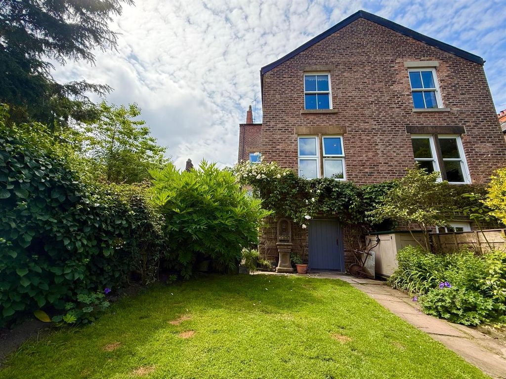 Additional image 28 of 7 bed semi-detached house for saleVictoria Road, Macclesfield SK10