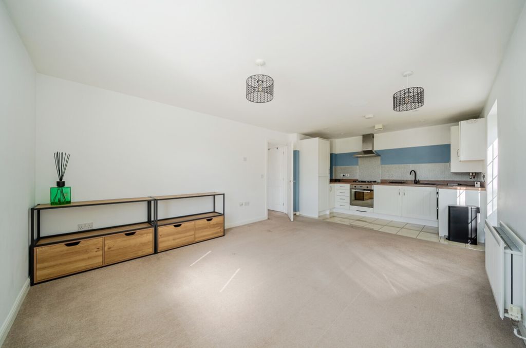 Property photo 3 of 10 1500259 (9)
