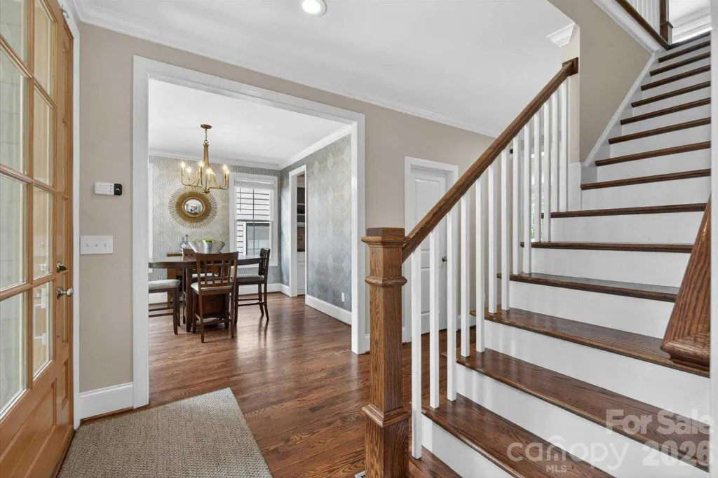 Property photo 2 of 45 <Alttext/>