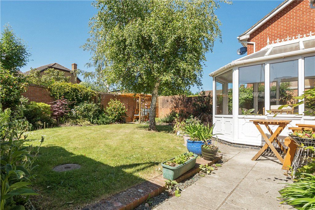 Property photo 2 of 18 Picture No. 10