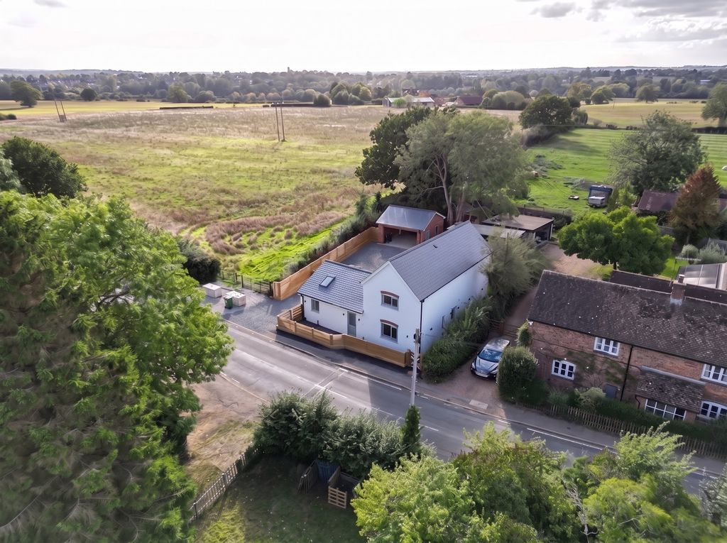 Property photo 2 of 48