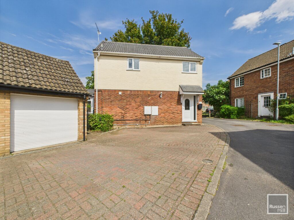 Property photo 1 of 16