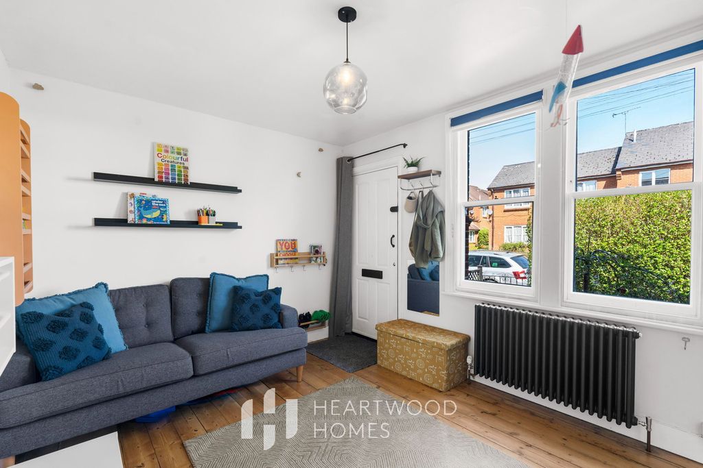 Property photo 2 of 21